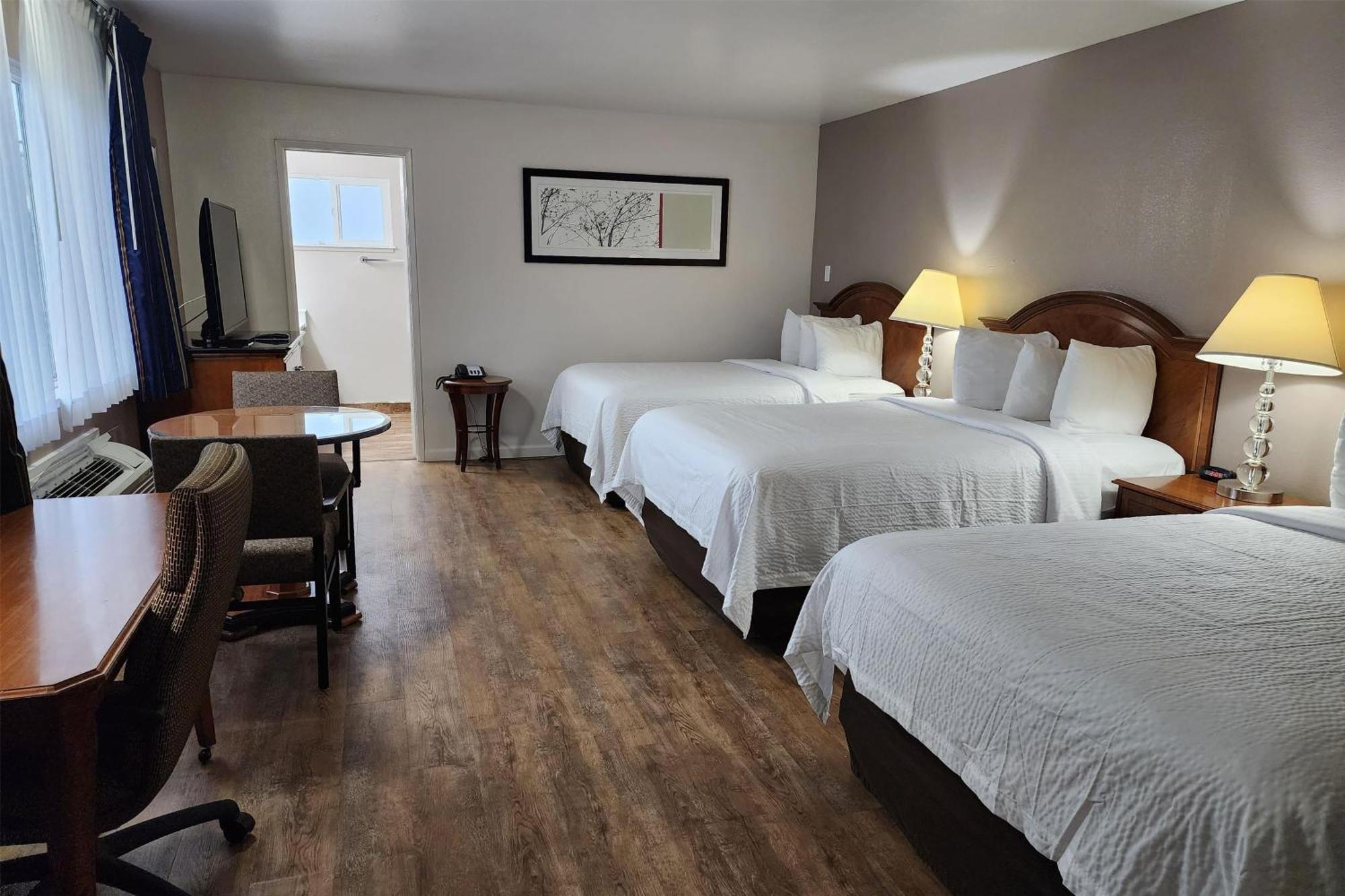 Ramada Bayside Inn & Suites Eureka Extérieur photo