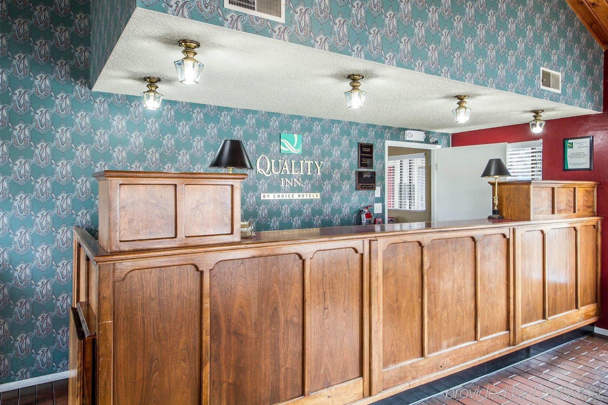 Ramada Bayside Inn & Suites Eureka Extérieur photo