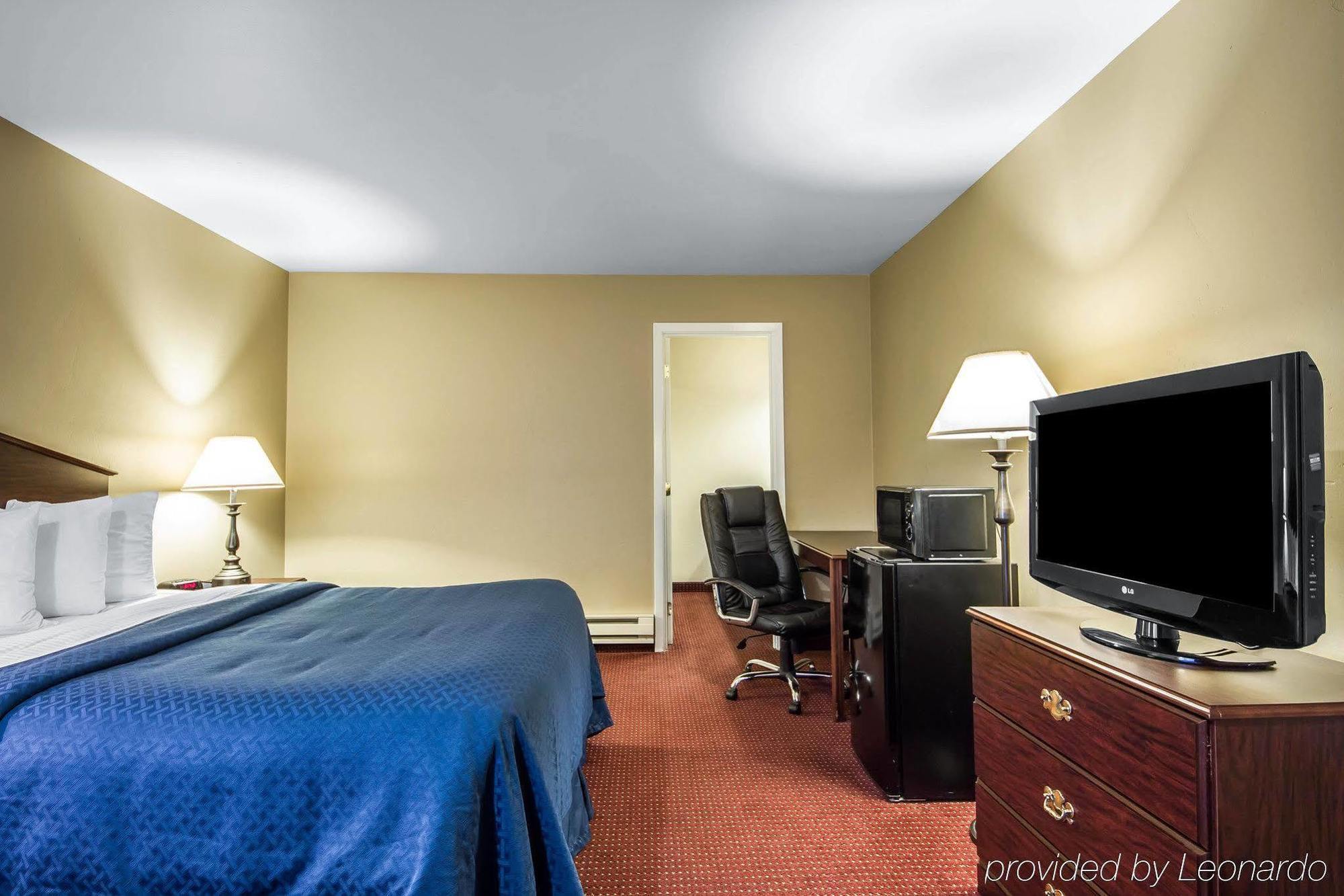 Ramada Bayside Inn & Suites Eureka Extérieur photo